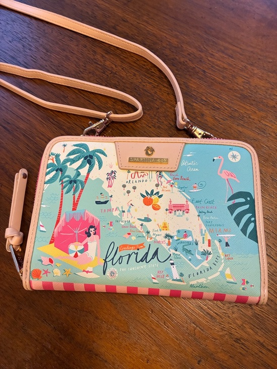 Spartina 449 Handbags - Spartina 449 Florida Map All-in-One Phone Crossbody